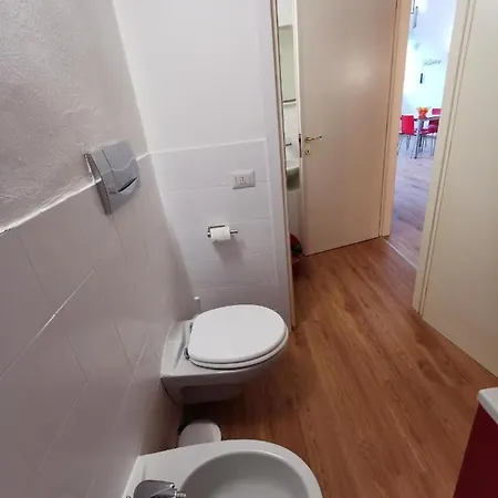 Likehome - Via Scaldasole Loft *