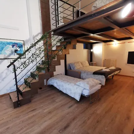 Likehome - Via Scaldasole Loft