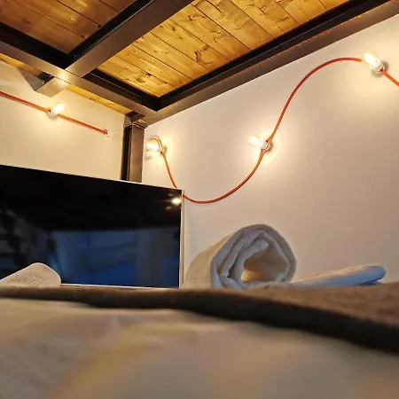 شقة Likehome - Via Scaldasole Loft *